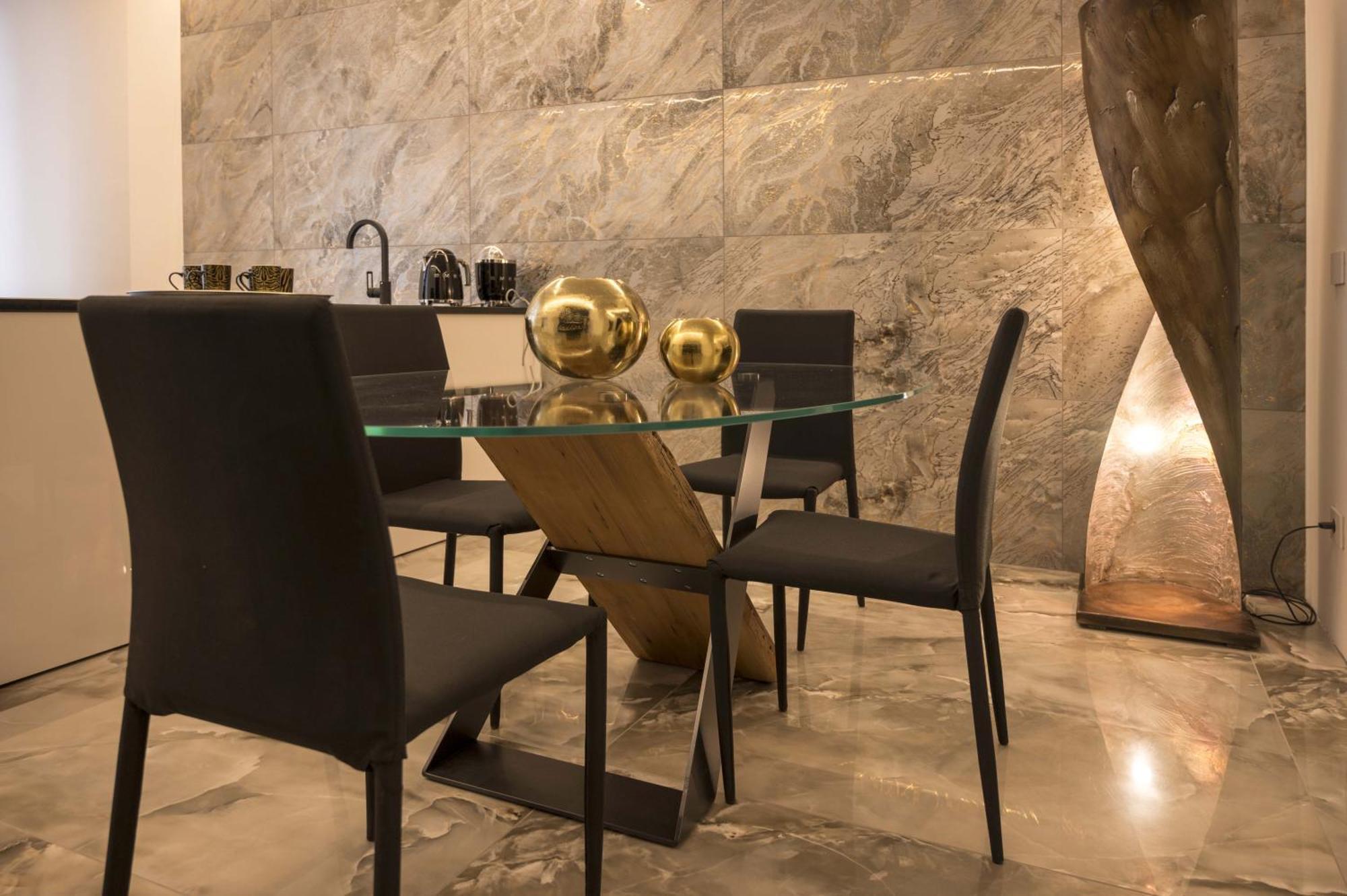 Panvinio 25 Apartment - Royal Welcome فيرونا المظهر الخارجي الصورة